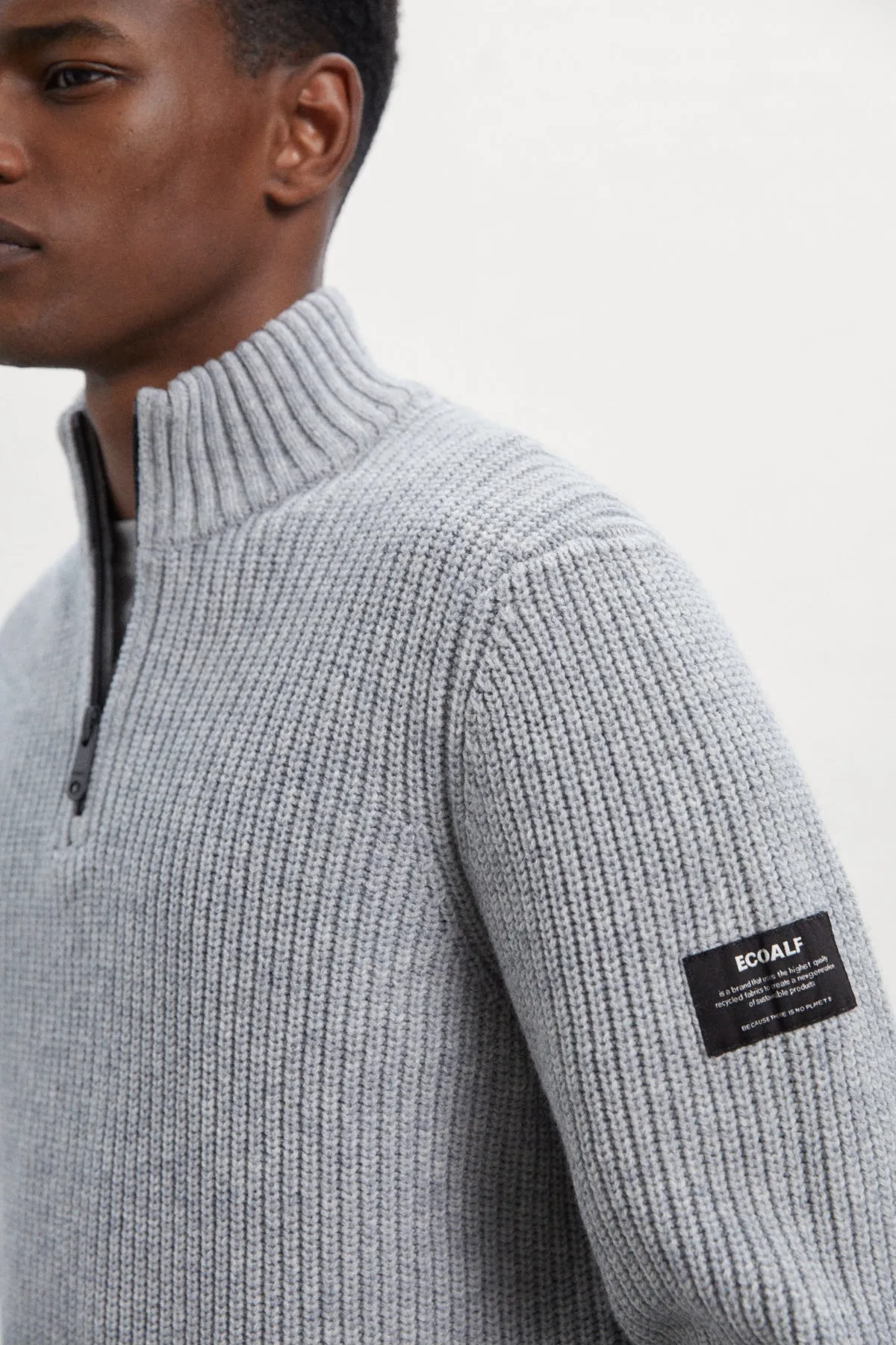 JERSEY DE PUNTO MERTO GRIS