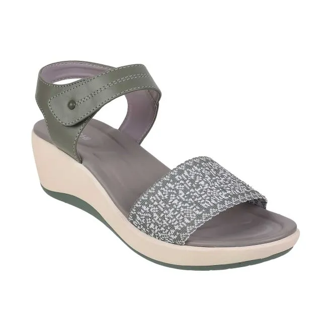 Mochi Women Green Casual Sandals