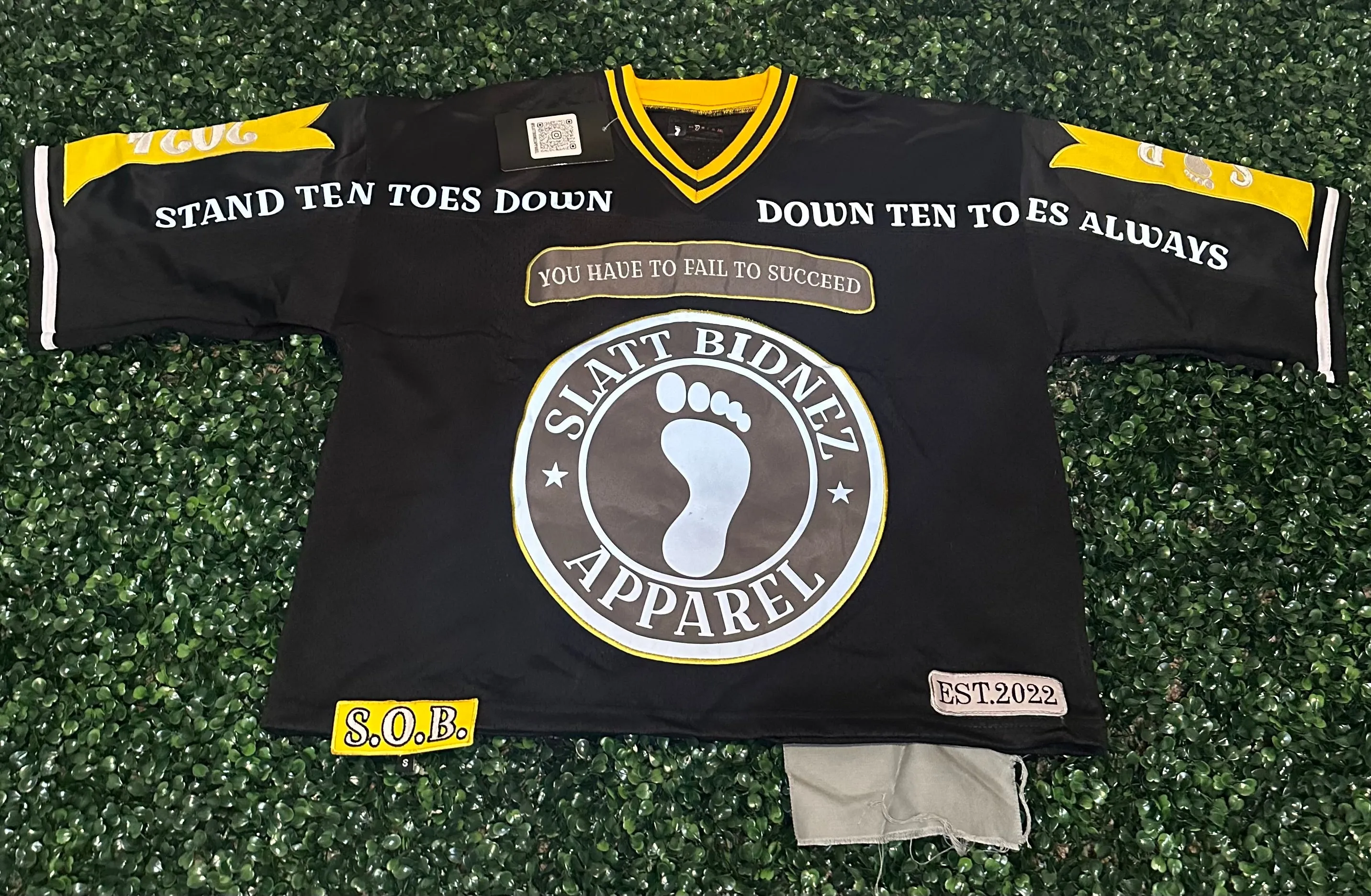 PREMIUM BLACK & YELLOW JERSEY