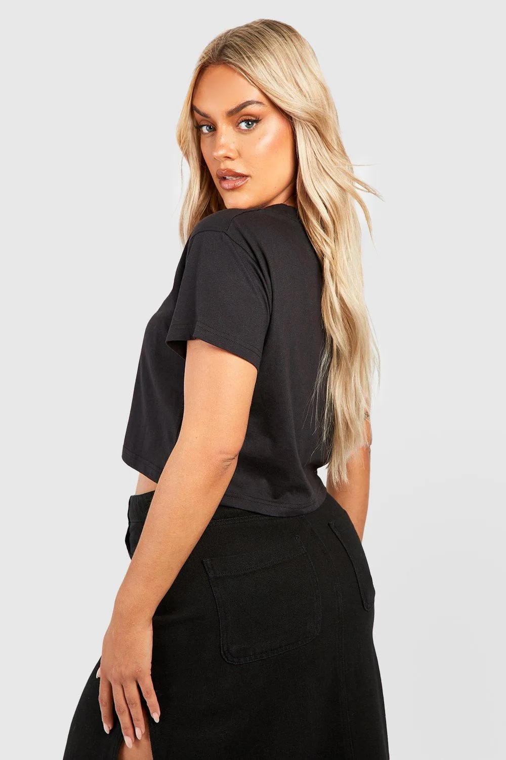 T-Shirts | Plus Boxy Crop T-shirt | boohoo